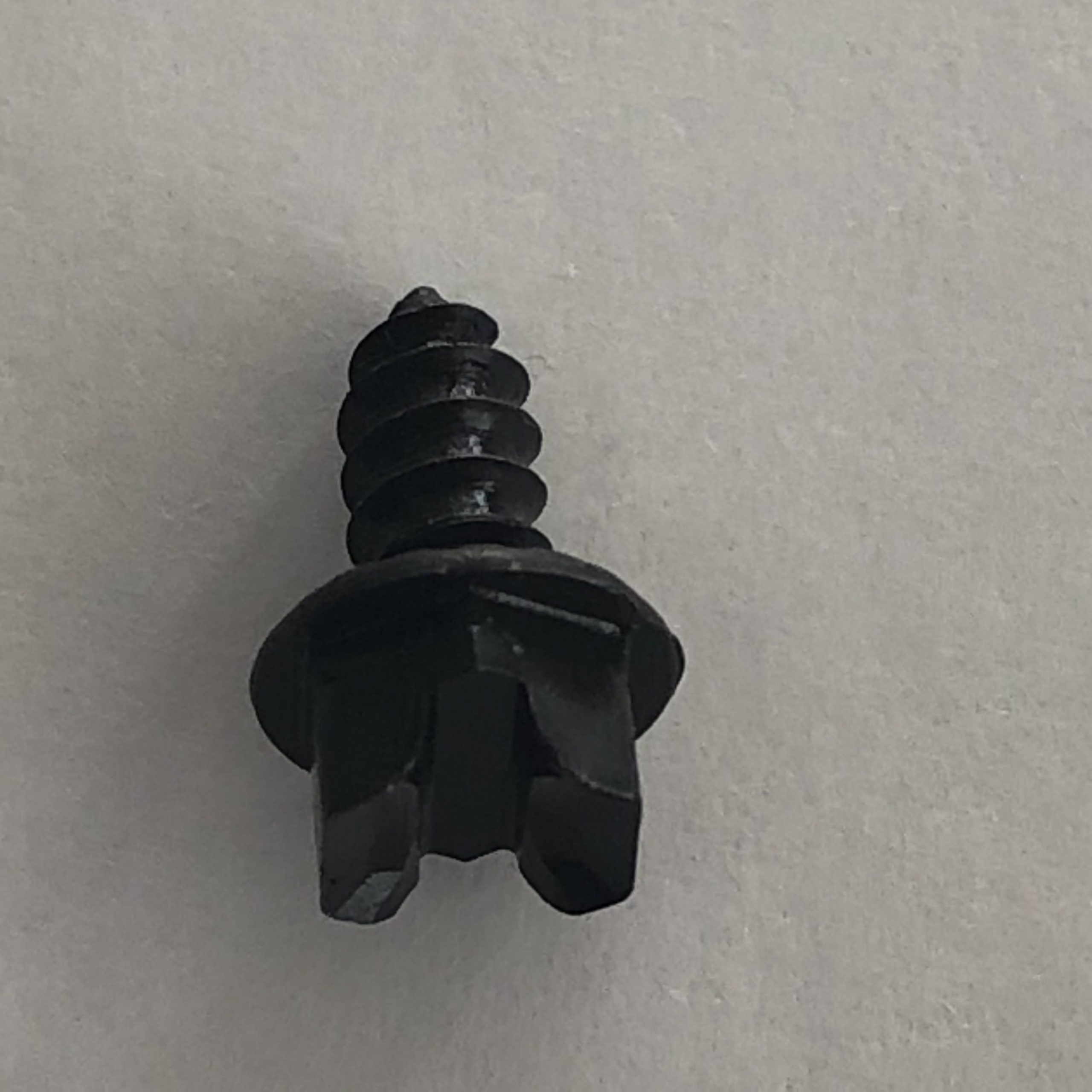 Stalker Rock Bite Studs - Image 3